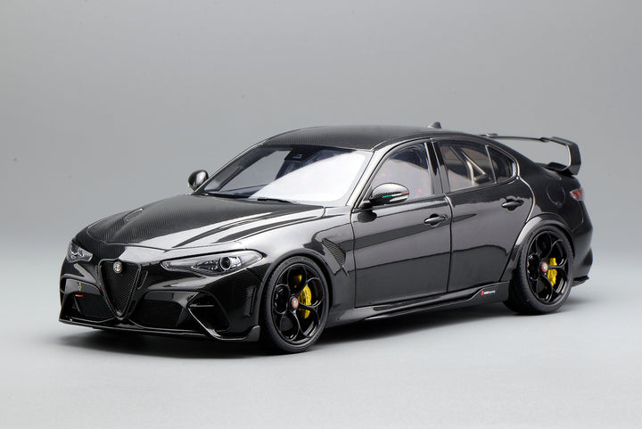 [Preorder] Motorhelix 1:18 Alfa Romeo Giulia GTAm Carbon Edition