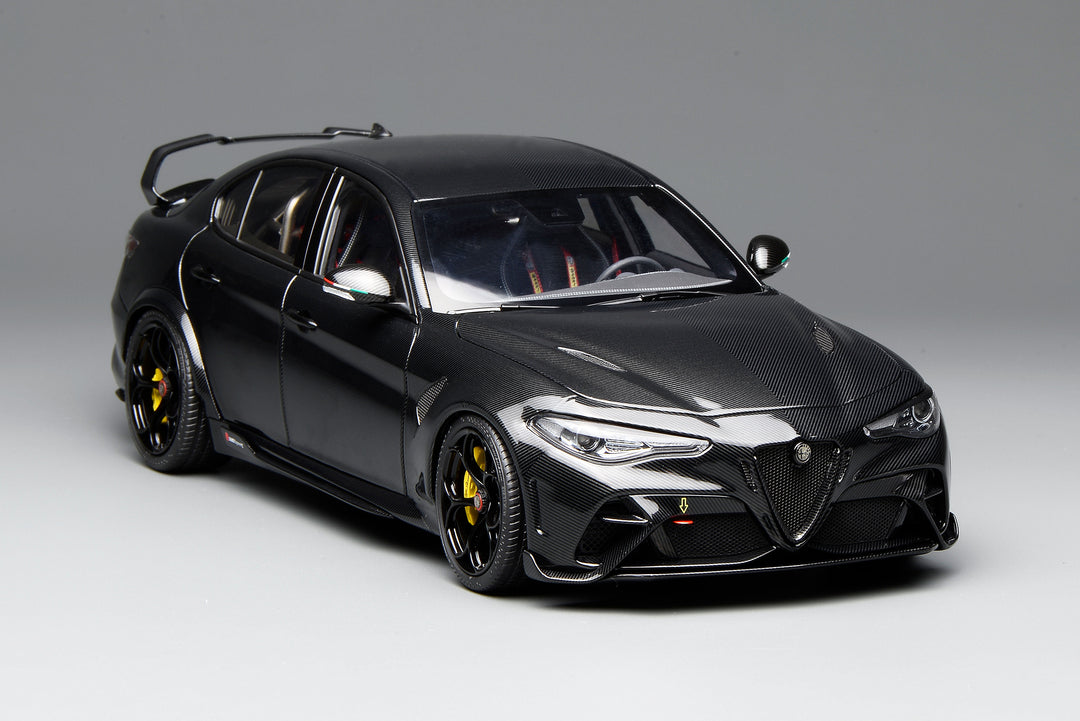 [Preorder] Motorhelix 1:18 Alfa Romeo Giulia GTAm Carbon Edition