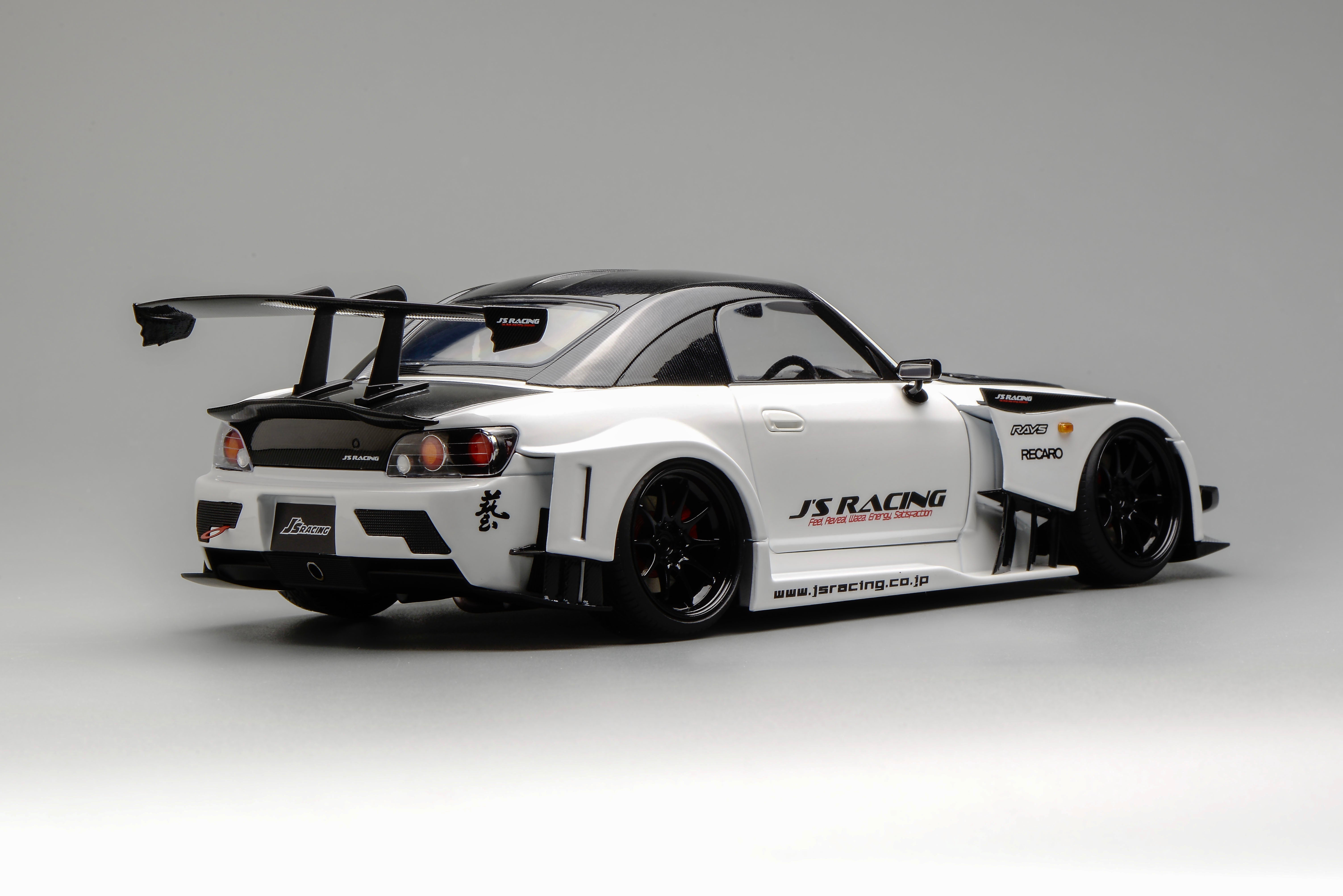 Preorder] Motorhelix 1:18 Honda S2000 J'S Racing Grand Prix White
