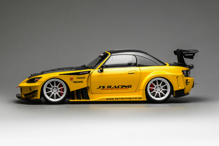 [Preorder] Motorhelix 1:18 Honda S2000 J'S Racing New Indy Yellow Pearl M85120
