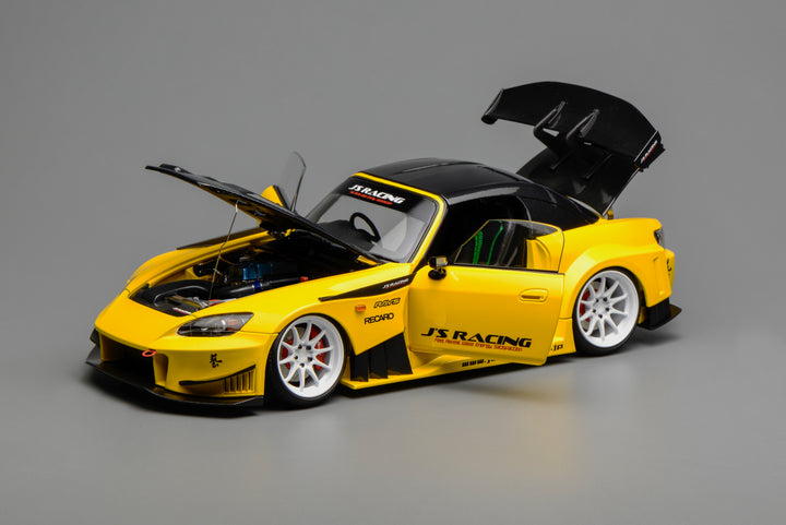 [Preorder] Motorhelix 1:18 Honda S2000 J'S Racing New Indy Yellow Pearl M85120