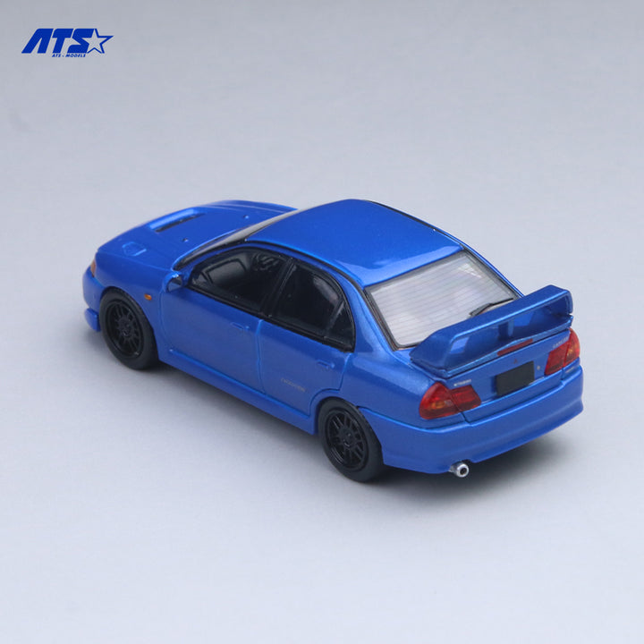 [Preorder] ATS Model 1:64 Mitsubishi Lancer Evolution IV (EVO 4) – Blue ATS881004