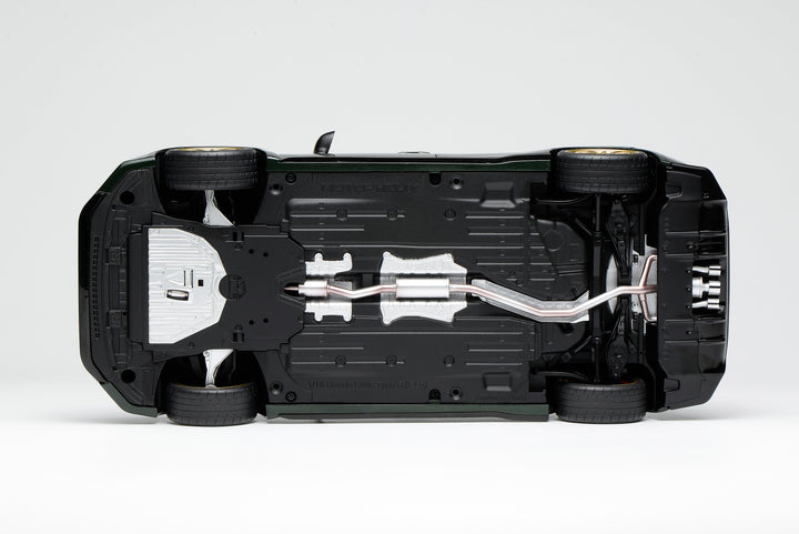 Motorhelix 1:18 Honda Civic Type R（FL5) Customized - Pearl Dark Green M85327