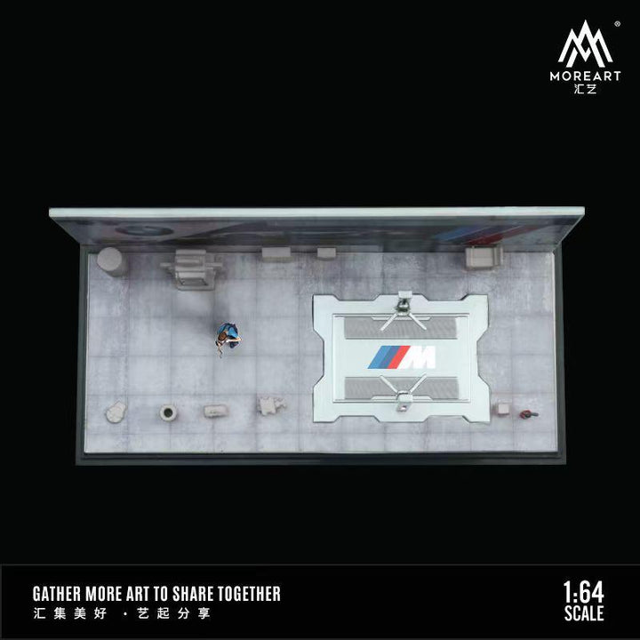 MoreArt 1:64 BMW / Mercedes Repair Shop