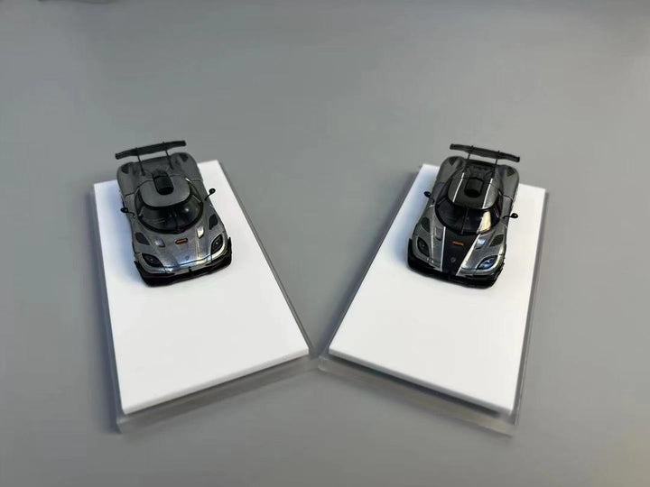 [Preorder] Flame 1:64 Koenigsegg One:1 (2 Version)