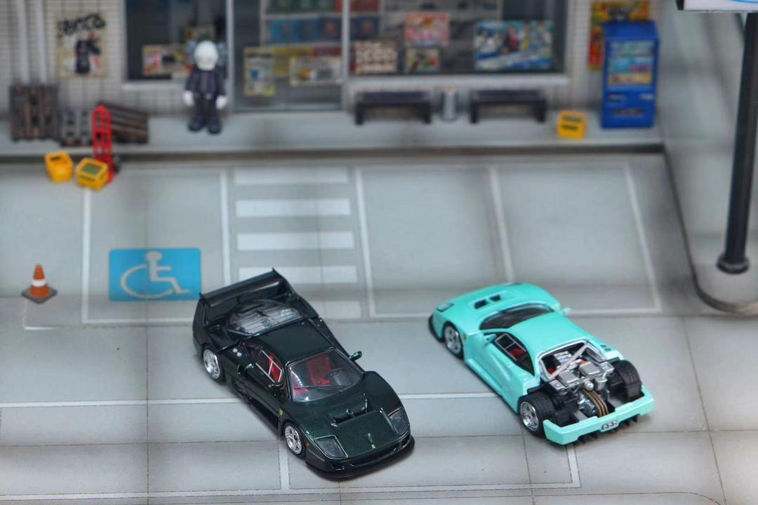 Bburago 1:18 - Modellino di auto sportiva - Ferrari FXX-K EVO - Modello in metallo diecast con 4 Bburago 1:18 - Modellino di auto sportiva - Ferrari FXX-K EVO - Modello in metallo diecast con 4