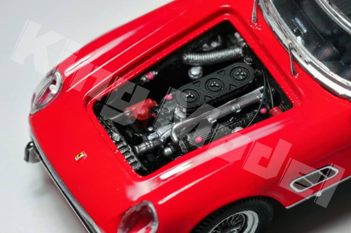 King Model 1:64 Ferrari 250GT California convertible version (3 Colors)