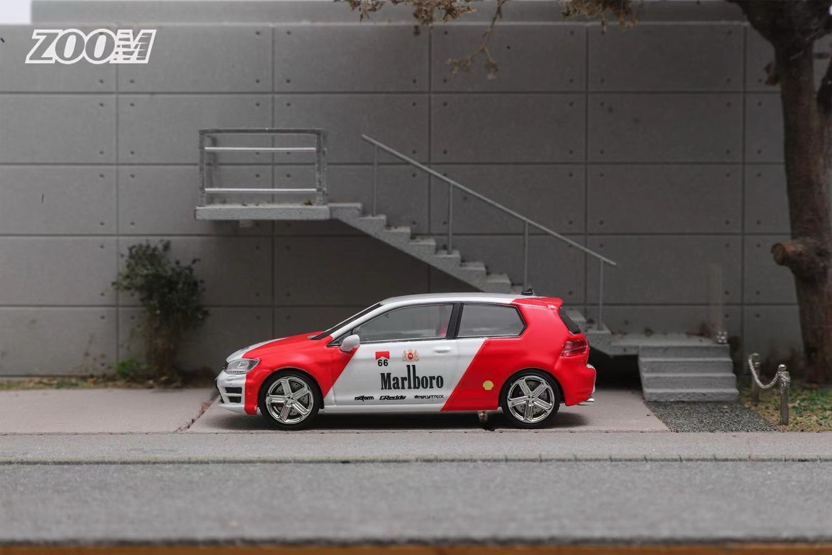 Zoom 1:64 Volkswagen Golf VII R Hot Hatch (3 Colors) – Horizon Diecast