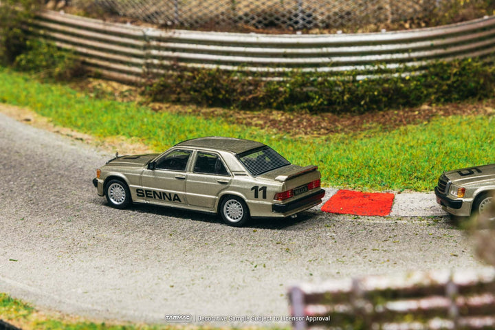 [Preorder] Tarmac Works 1:64 Mercedes-Benz 190 E 2.3-16 Race of Champion 1984 T64G-047-84ROC11