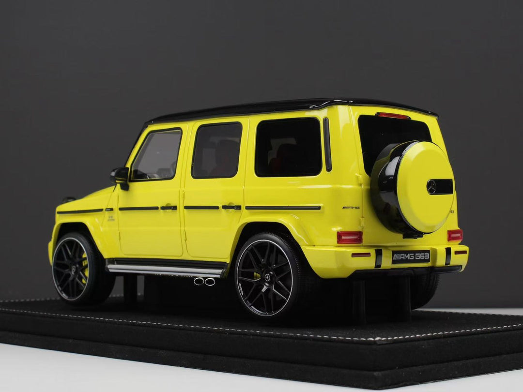 [Preorder] Vehicle Art 1:18 Mercedes Benz G63 AMG Resin Model (2 Colors)