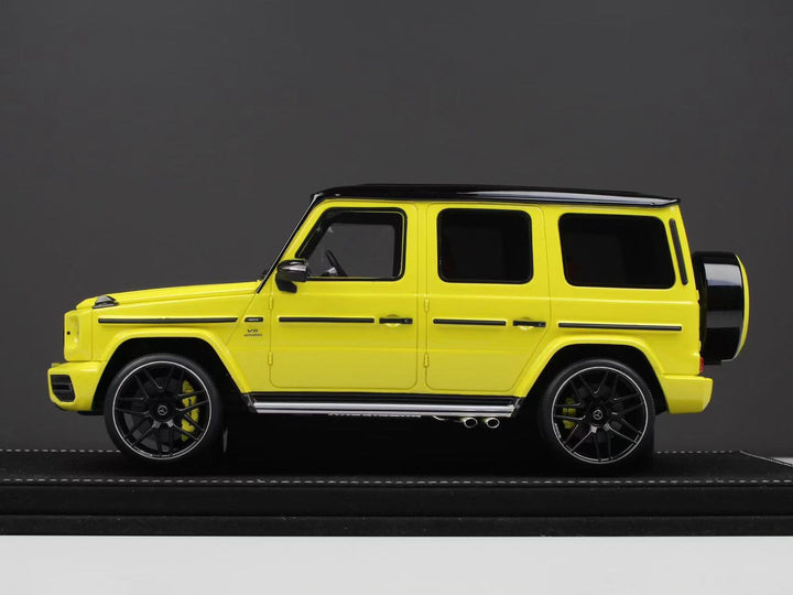 [Preorder] Vehicle Art 1:18 Mercedes Benz G63 AMG Resin Model (2 Colors)