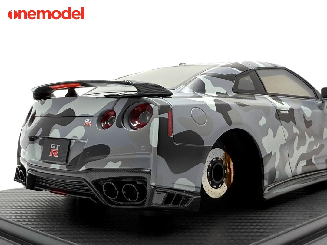[Preorder] One Model 1:18 GTR R35 Custom Edition (5 Colours)