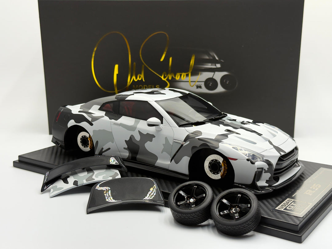 [Preorder] One Model 1:18 GTR R35 Custom Edition (5 Colours)