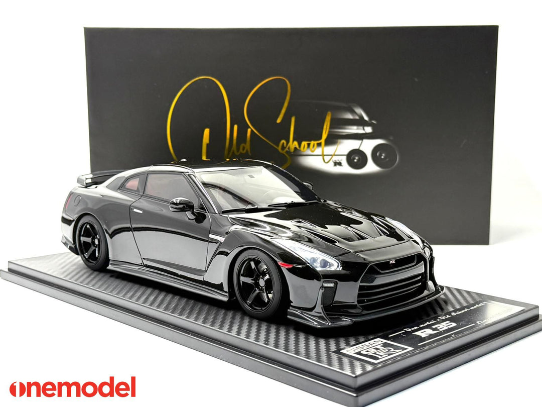 [Preorder] One Model 1:18 GTR R35 Custom Edition (5 Colours)