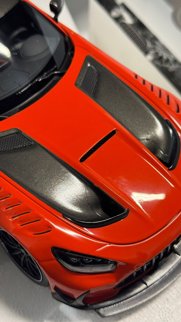 [Defective Discount] MINICHAMPS 1:18 MERCEDES-AMG GT BLACK SERIES 2021 ORANGE 113032026