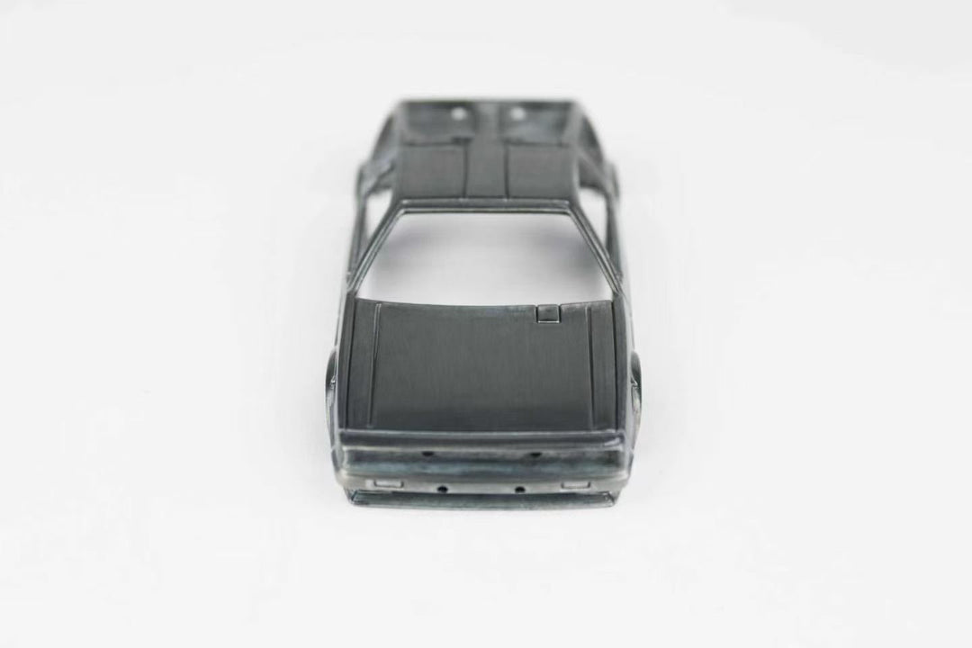 [Preorder] Zincit Model 1:43 Back to the Future Flying DeLorean (2 Versions)
