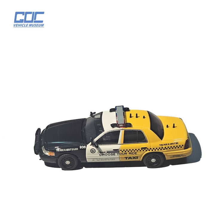 [Preorder] GOC 1:64 Ford Crown Victoria Glendale Police Department (California) – DUI Awareness