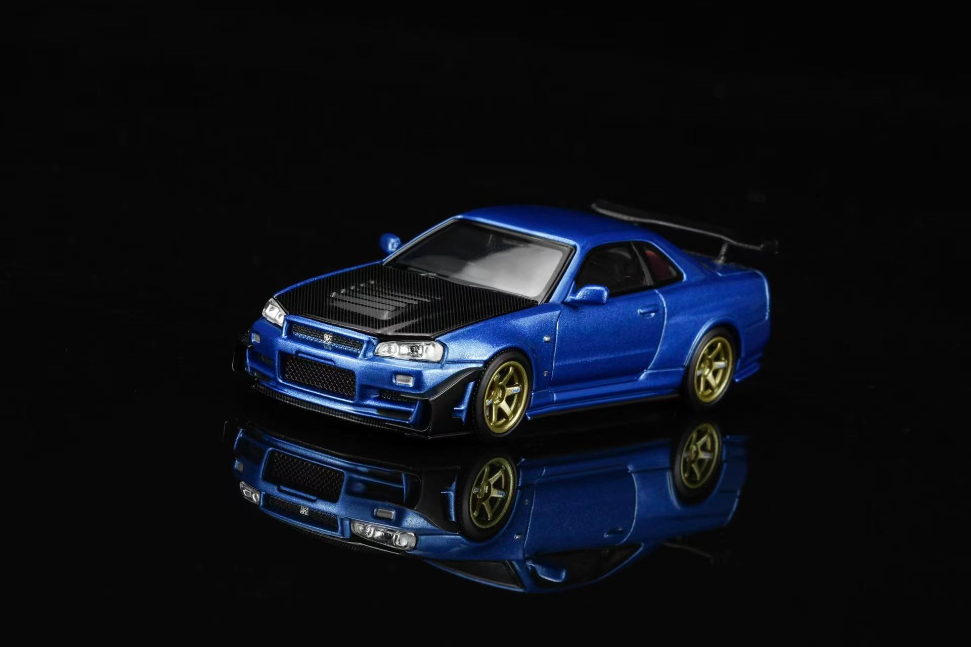 Preorder] MOTORHELIX 1:64 Nissan Skyline GT-R (R34) Customized (2
