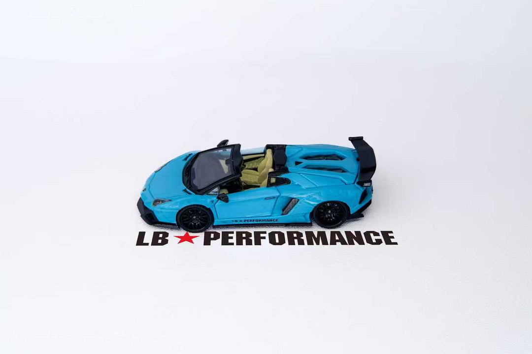 Rhino Model 1:64 Lamborghini LP720-4 Roadster LBWK Wide-Body Modified (2 Colours)