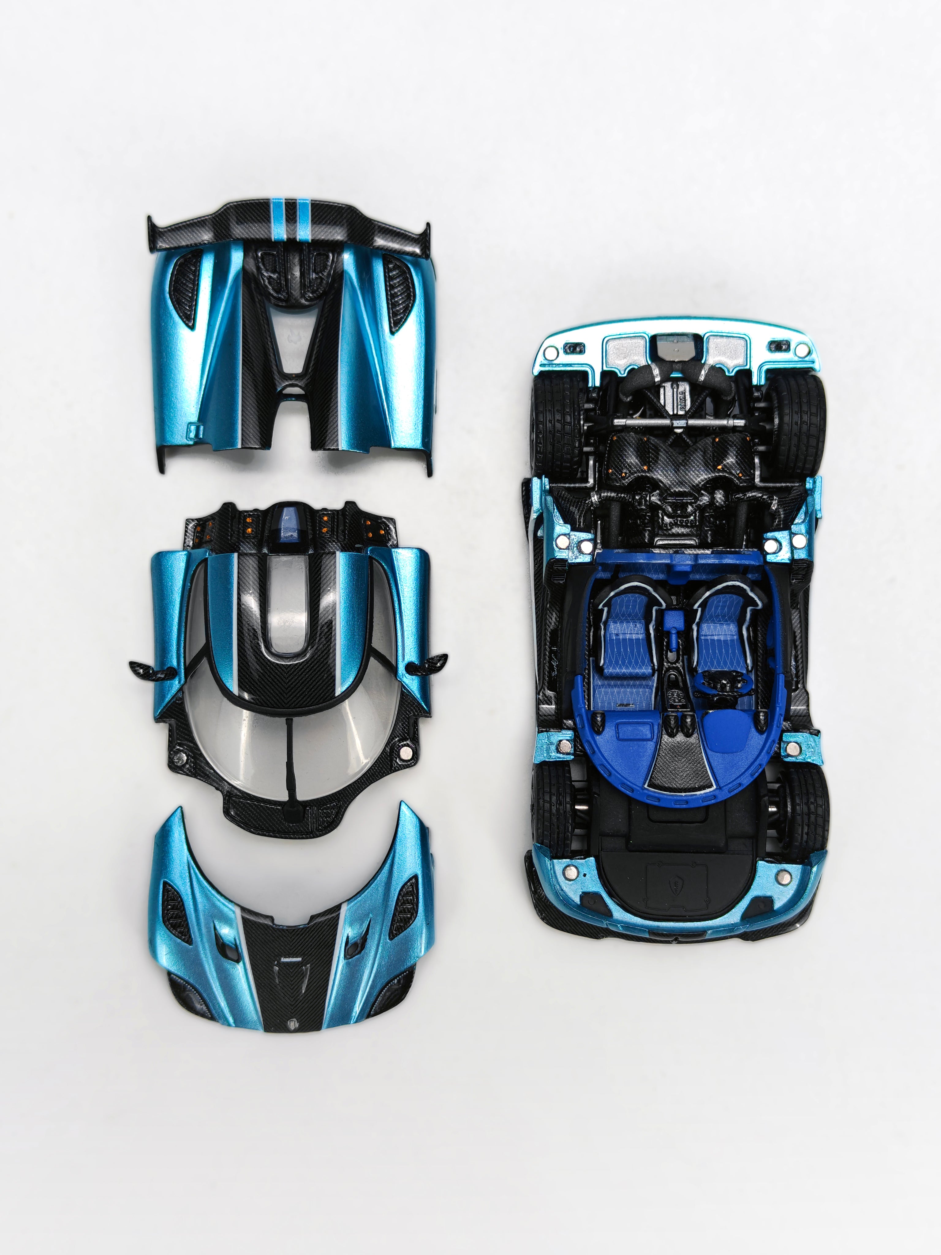 Preorder] FrontiArt 1:64 Koenigsegg Agera S Medusa - Imperial Blue