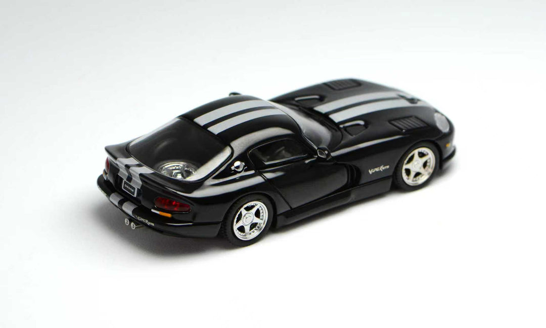 GFCC 1:64 1996 Dodge Viper Hardtop GTS (3 Colours)