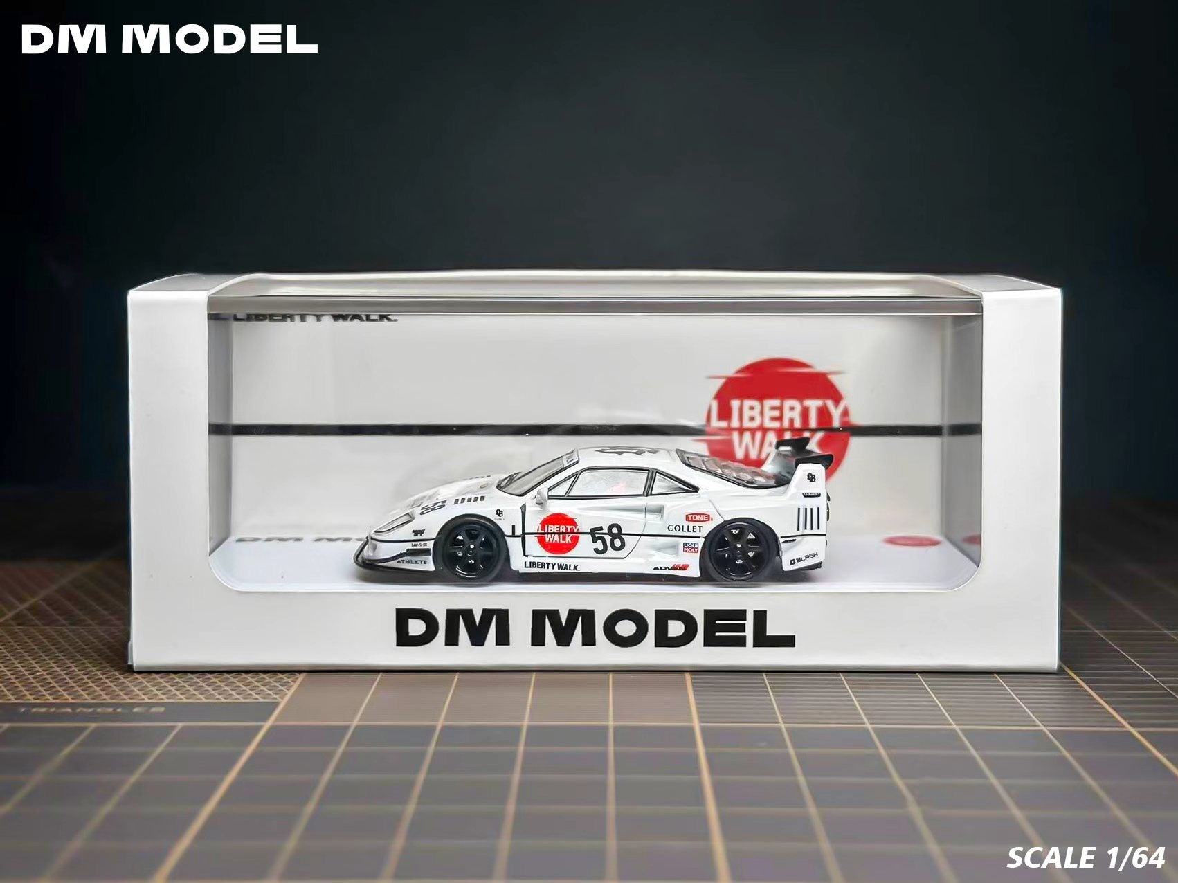 Preorder] DM Model 1:64 LBWK Ferrari F40 White (2 Versions