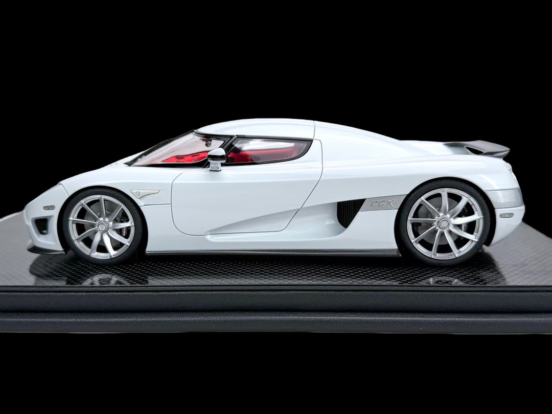 [Preorder] FrontiArt 1:18 Koenigsegg CCX Pearl White