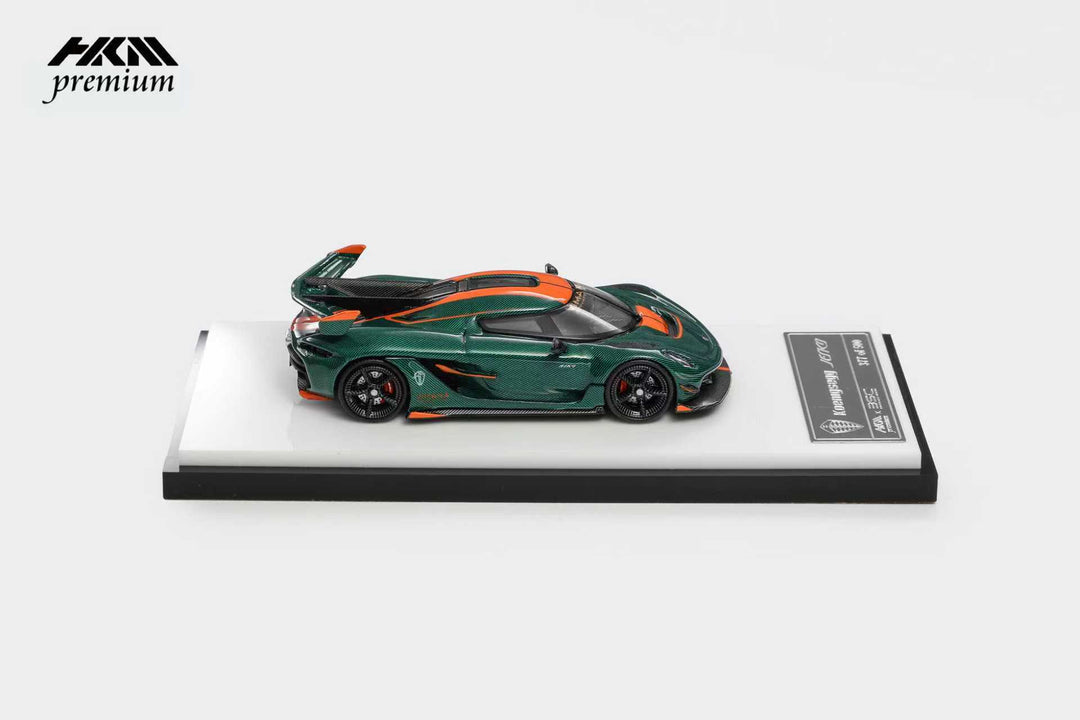 [Preorder] HKM Premium 1:64 Koenigsegg Jesko Attack - Carbon Green (2 Versions)