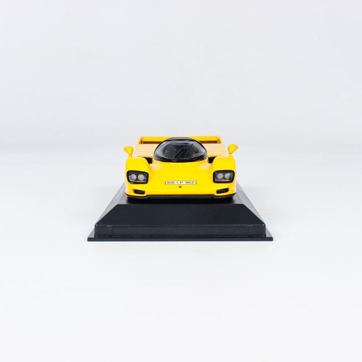 MINICHAMPS 1:43 PORSCHE DAUER 962 GT - 1994 - YELLOW 940064000