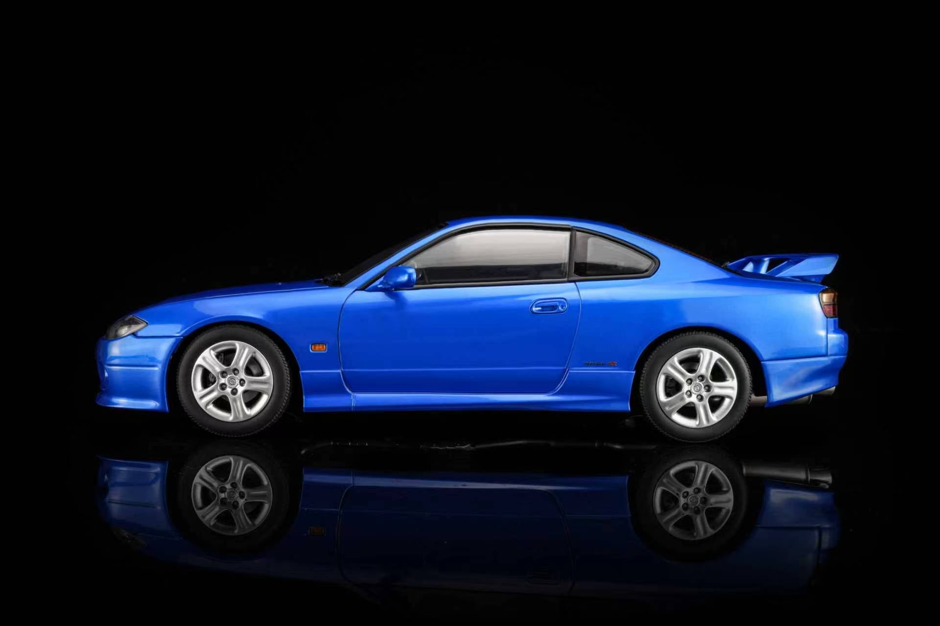 Preorder] MOTORHELIX 1:18 Nissan Silvia S15 Spec-R Aero 1999 (3