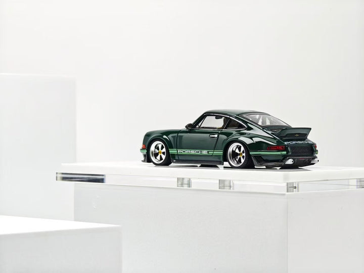 Zincit Model 1:43 Porsche Singer DLS (3 Colours)