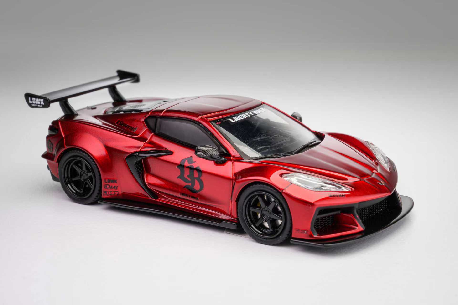 Preorder] Fine Model 1:64 LB Chevrolet Corvette C8 (4 Colours