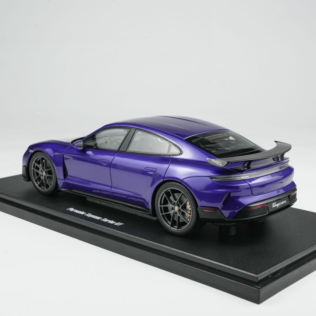 GT Spirit 1:18 PORSCHE TAYCAN TURBO GT PURPLE SKY METALLIC 2023 GT520
