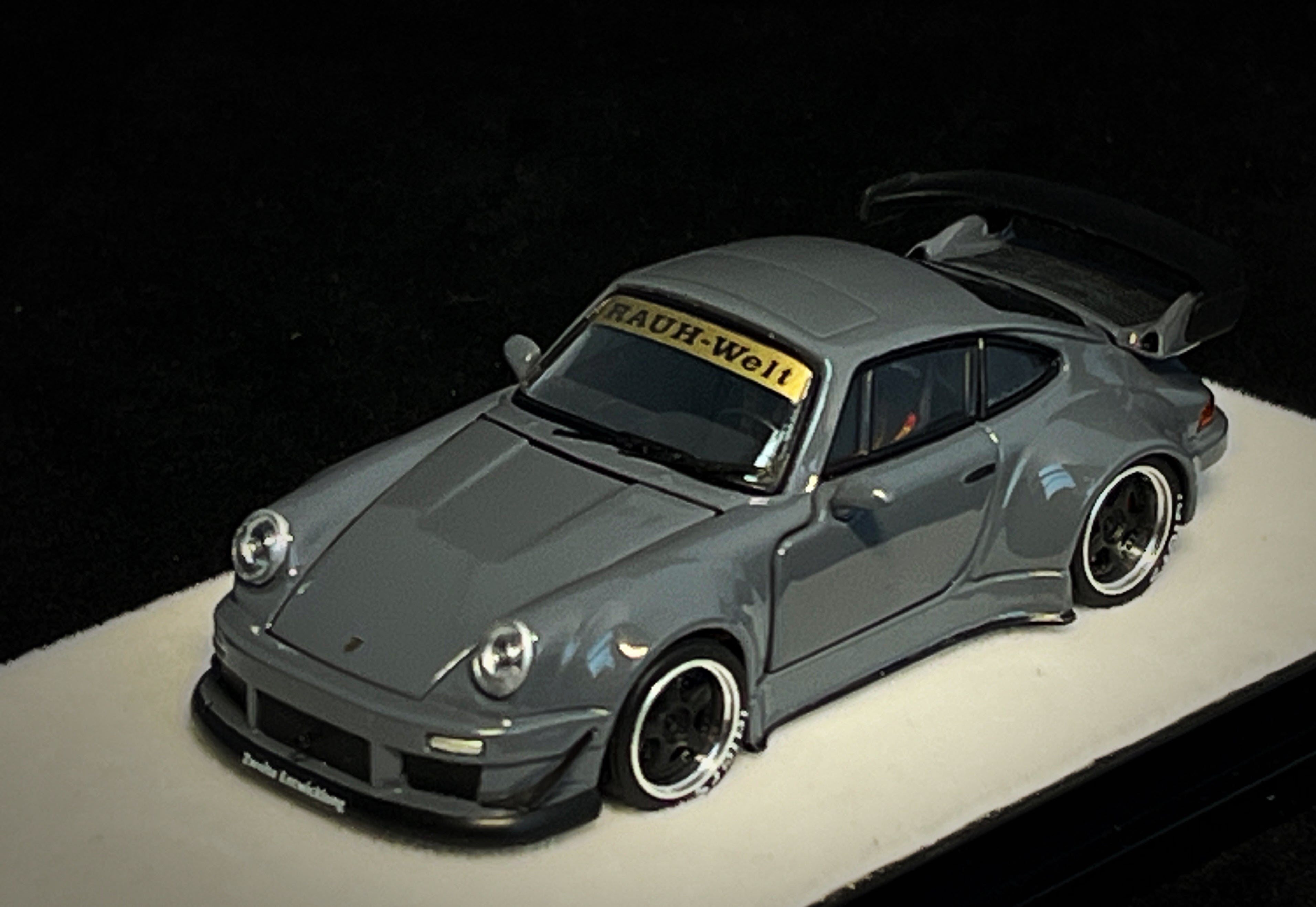 PGM 1:64 Porsche RWB 930 Cement Grey (2 Versions) – Horizon Diecast