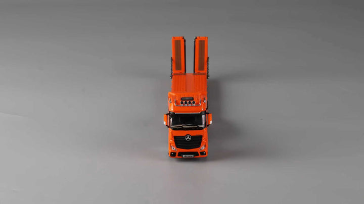 Perka 1:64 Mercedes Trailer (2 Colours) BJ-08/BJ-09