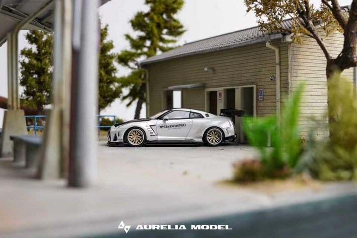 [Preorder] Aurelia 1:64 Nissan DarwinPRO R35 Lifetime Widebody kit (2 Colours)