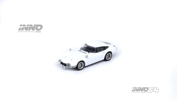 Inno64 1:64 Toyota 2000GT Pegasus White IN64-2000GT-WHI