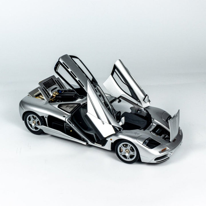 [Preorder] LCD 1:18 McLaren F1 XP5 Silver LCD18014-SI