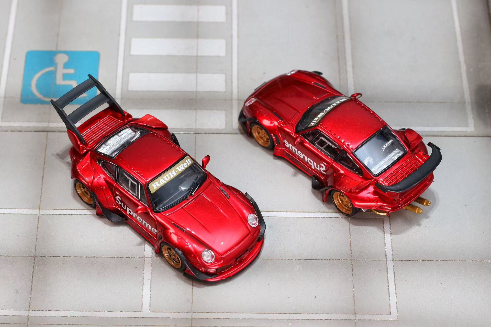 Preorder] Street Weapon 1:64 RWB 993 Supreme Metallic Red (2