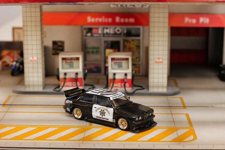 [Preorder] Street Weapon 1:64 BMW E30 M3 LTO Modified Version (3 Versions)