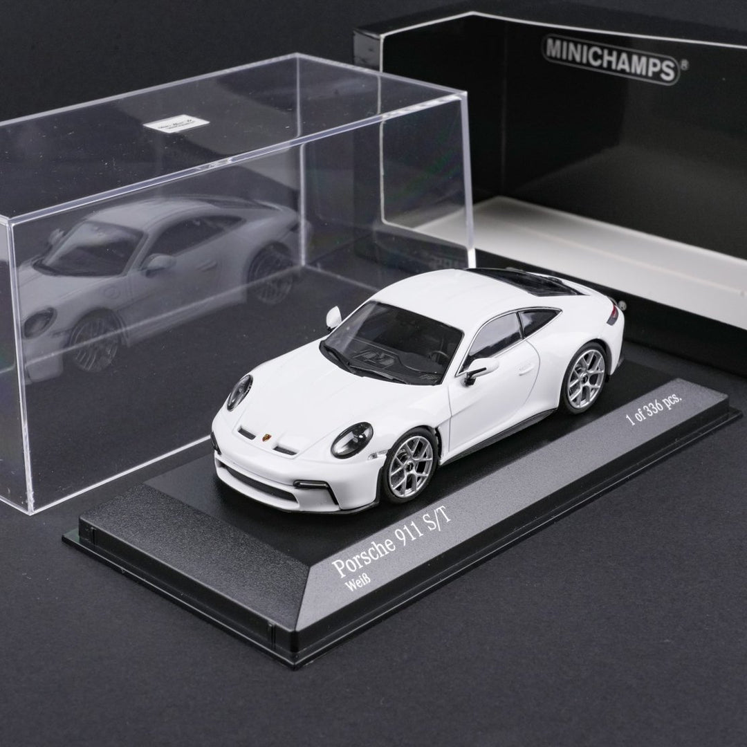 MINICHAMPS 1:43 PORSCHE 911(992) S/T -2023-WHITE 410063020