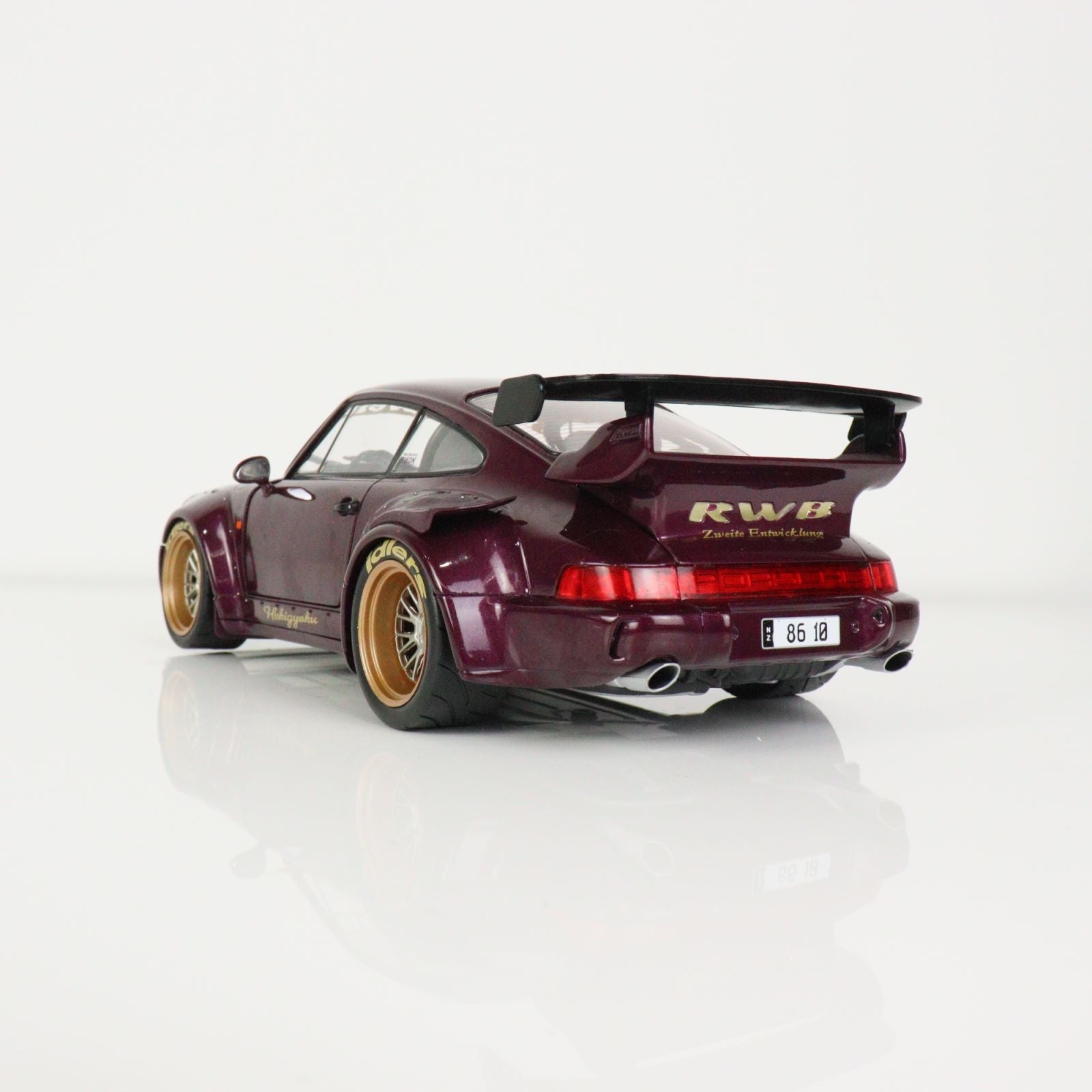 スーパーセール　ポルシェ 964 RWB 1/18 美品 GAZOOショッピング RWB 964（1／18）: クルマ関連 GAZOOショッピング