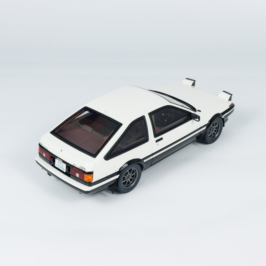 OttO 1:18 TOYOTA SPRINTER TRUENO AE86 WHITE OT444B