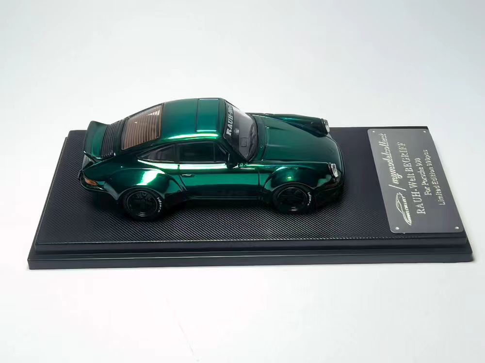 [Preorder] Model Collect 1:64 Porsche RWB 930 Ducktail Wing Metallic Green MC640002G