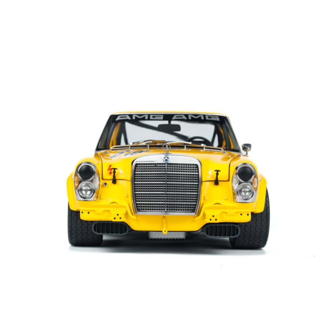 [Preorder] MINICHAMPS 1:18 Mercedes-Benz 300SEL 6.8 1971 HANS HEYER - 'HANNEN ALT'