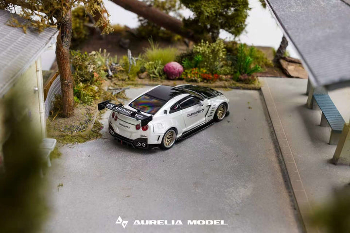 [Preorder] Aurelia 1:64 Nissan DarwinPRO R35 Lifetime Widebody kit (2 Colours)