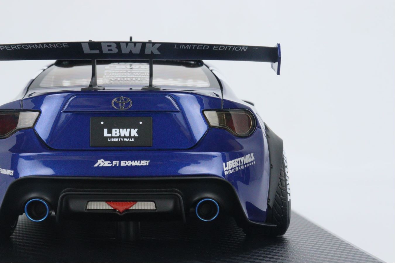 イグニッションモデル　1/18 LIBERTY WALK86 ブルーメタリック Ignition Model 1:18 LB nation 86 WORKS Full Complete ver.1