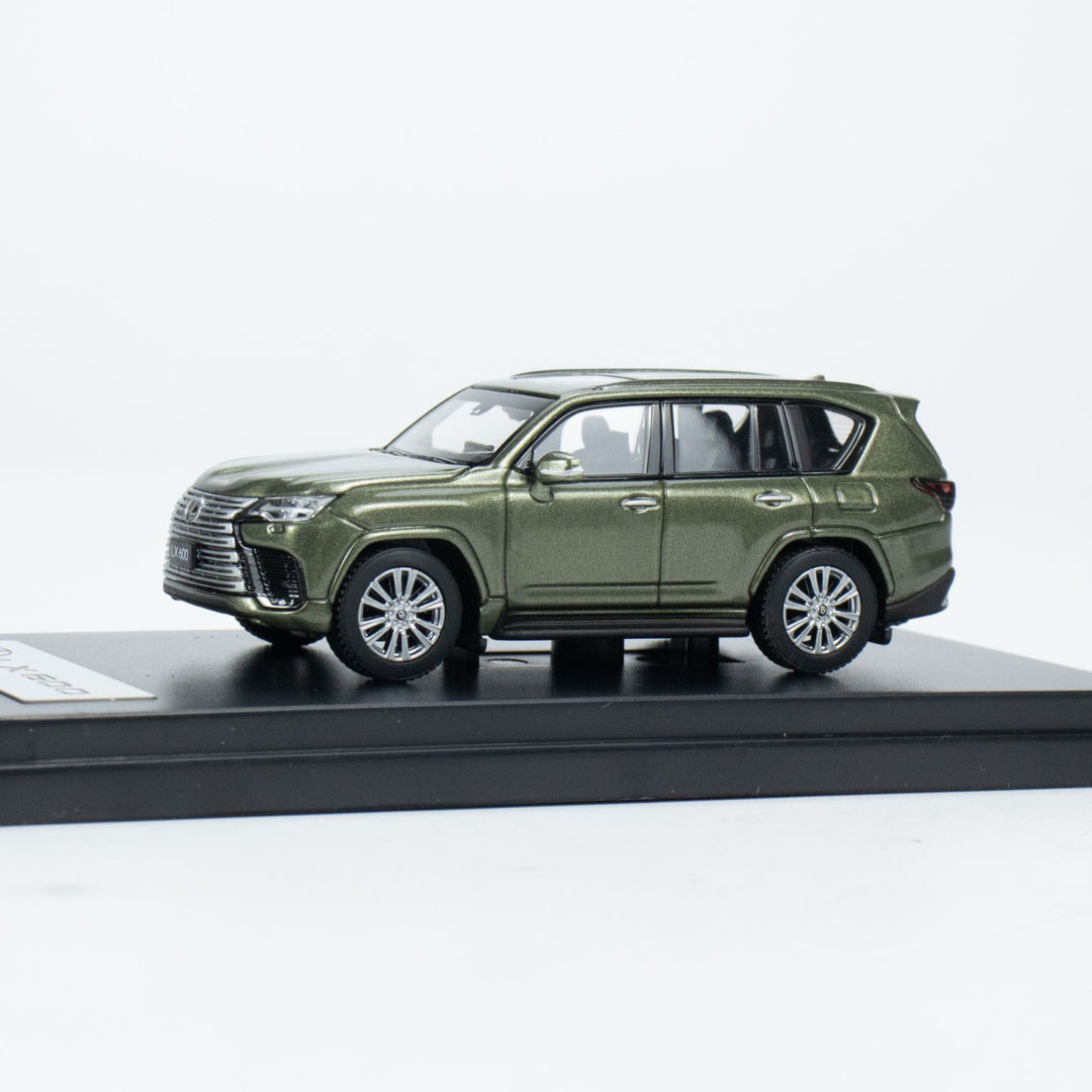 LCD 1:64 Lexus LX600 Green Diecast