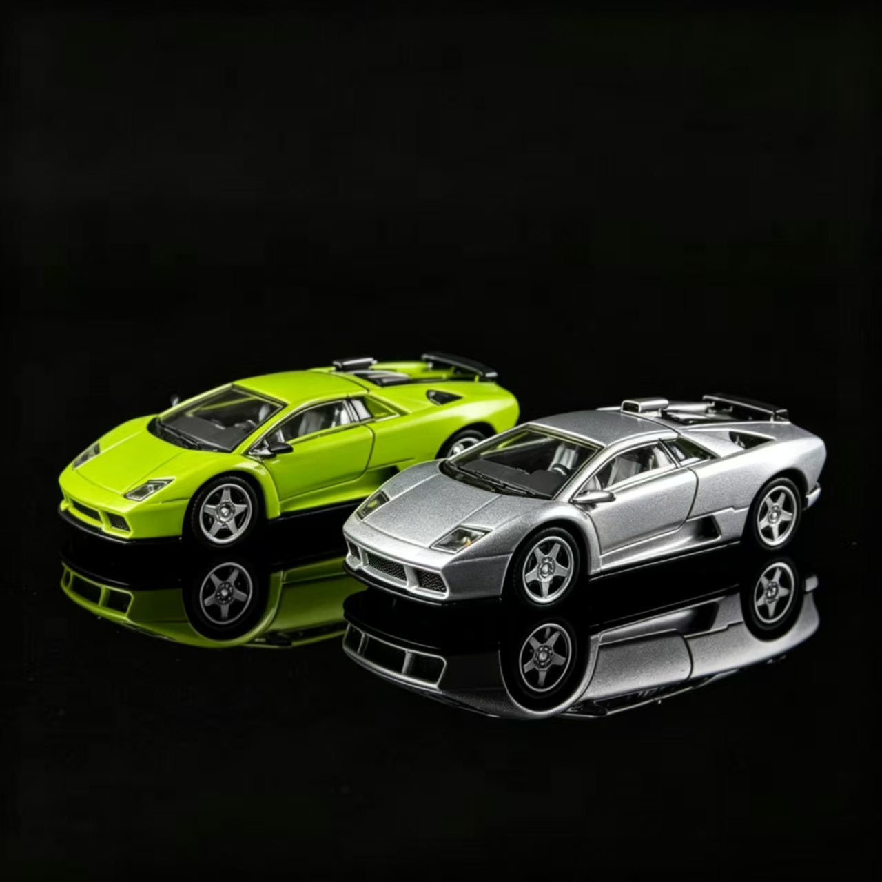Preorder] Rhino Model 1:64 Lamborghini Diablo 