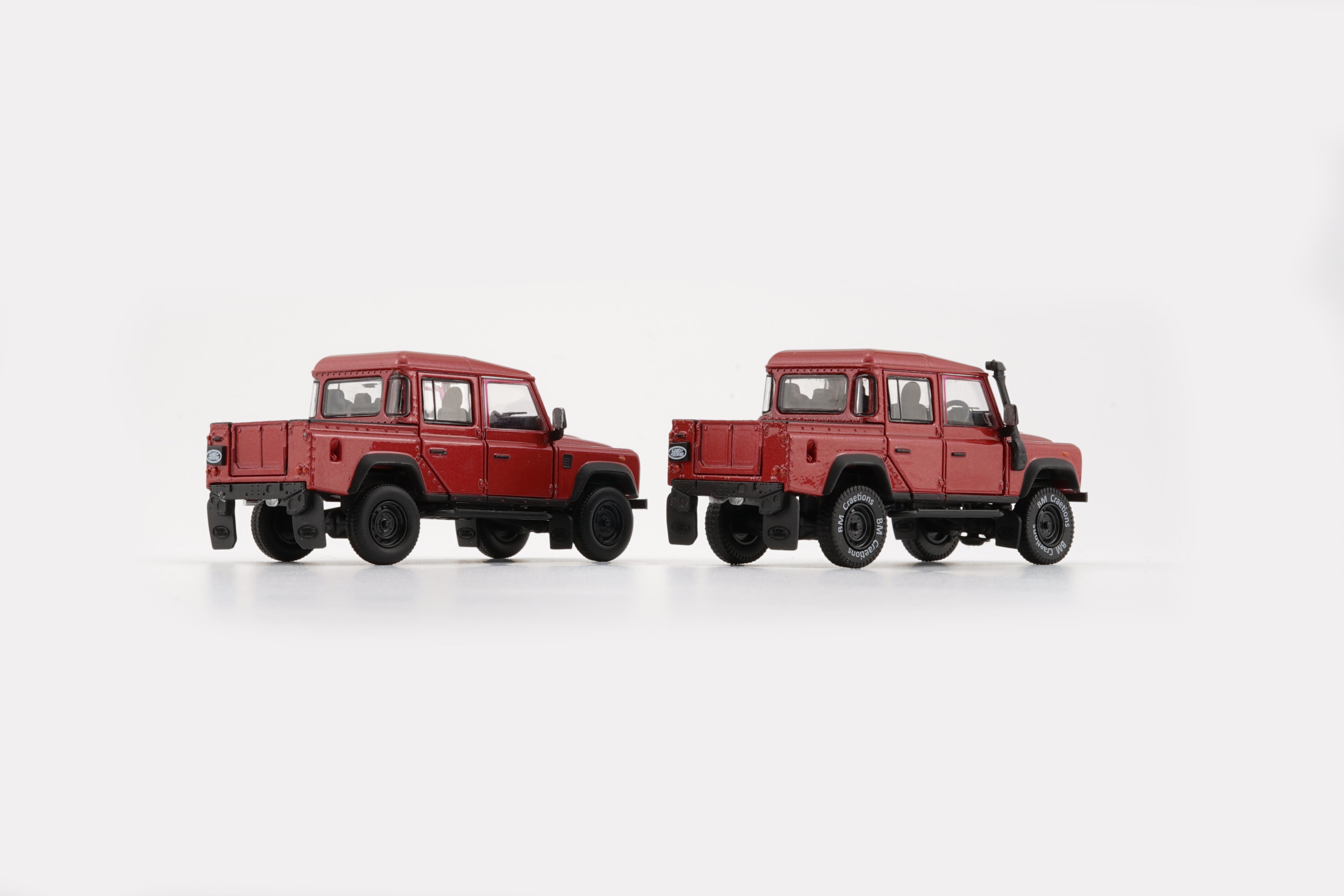 BM Creation 1:64 Land Rover 2016 Defender 110 Pick Up - Orange